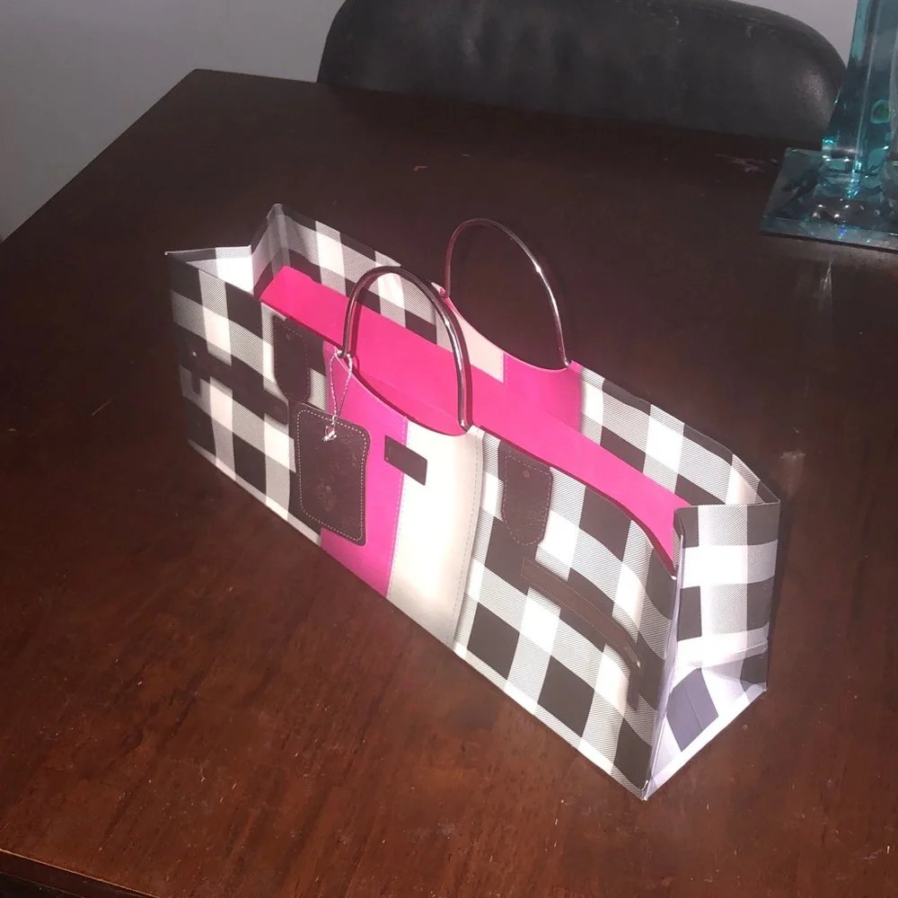🛍️ Wine Holder Gift Bag